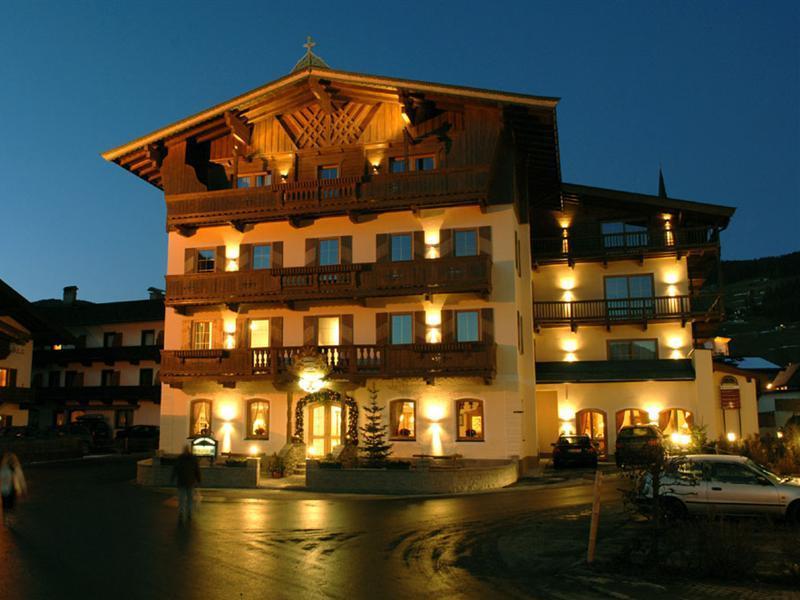 Hotel Braeuwirt Kirchberg in Tirol Esterno foto