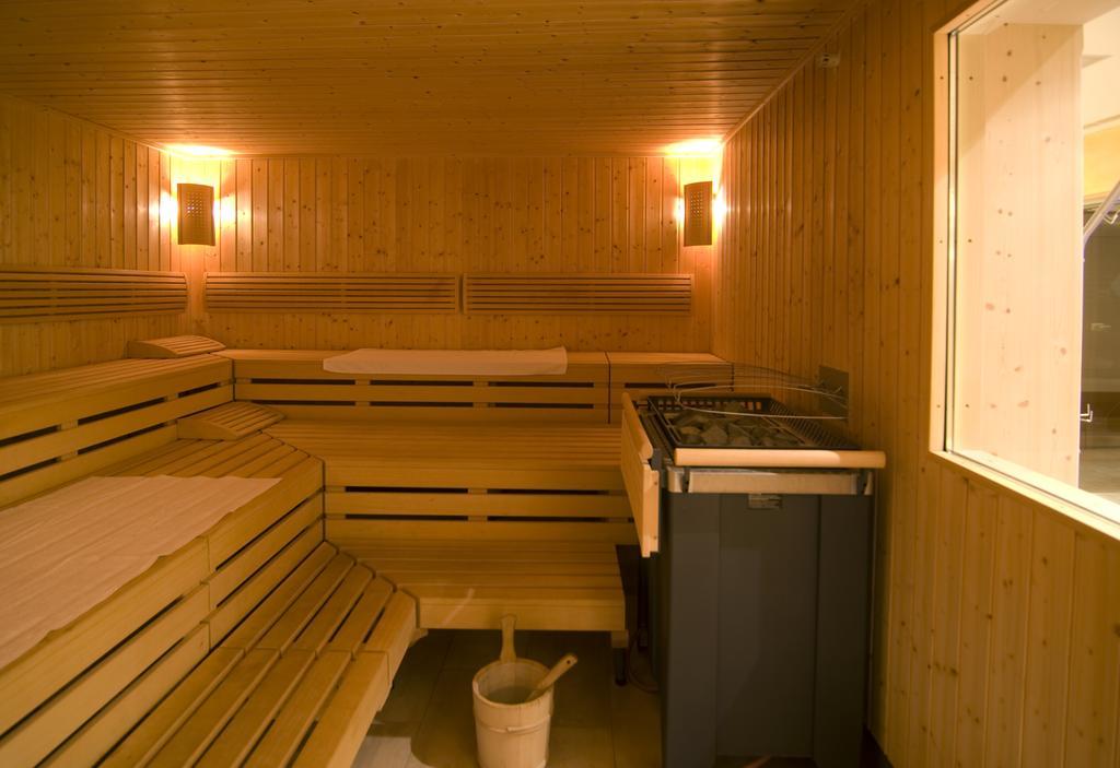 Hotel Braeuwirt Kirchberg in Tirol Esterno foto